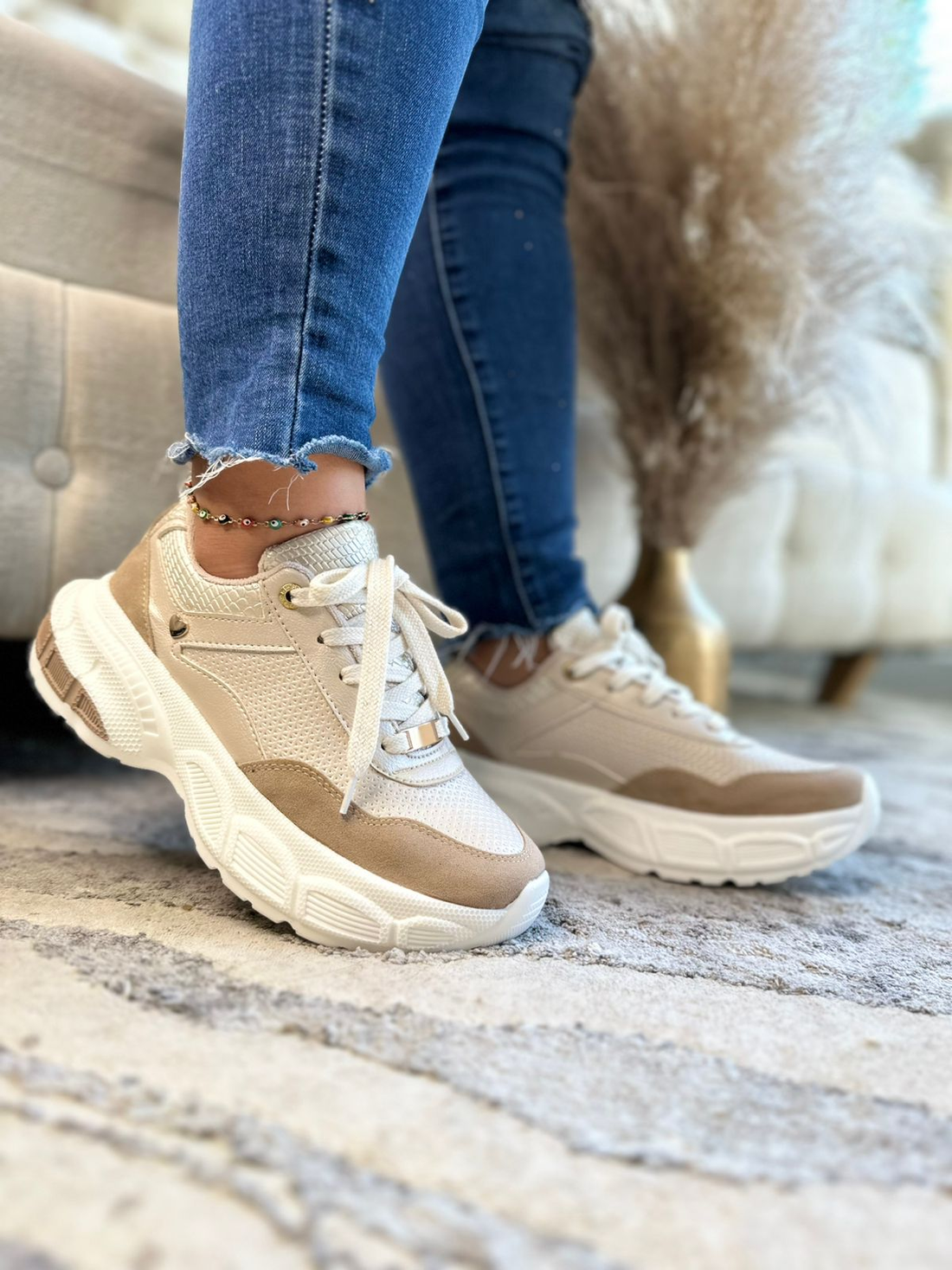 Tenis Gamboa Beige · foto del proveedor