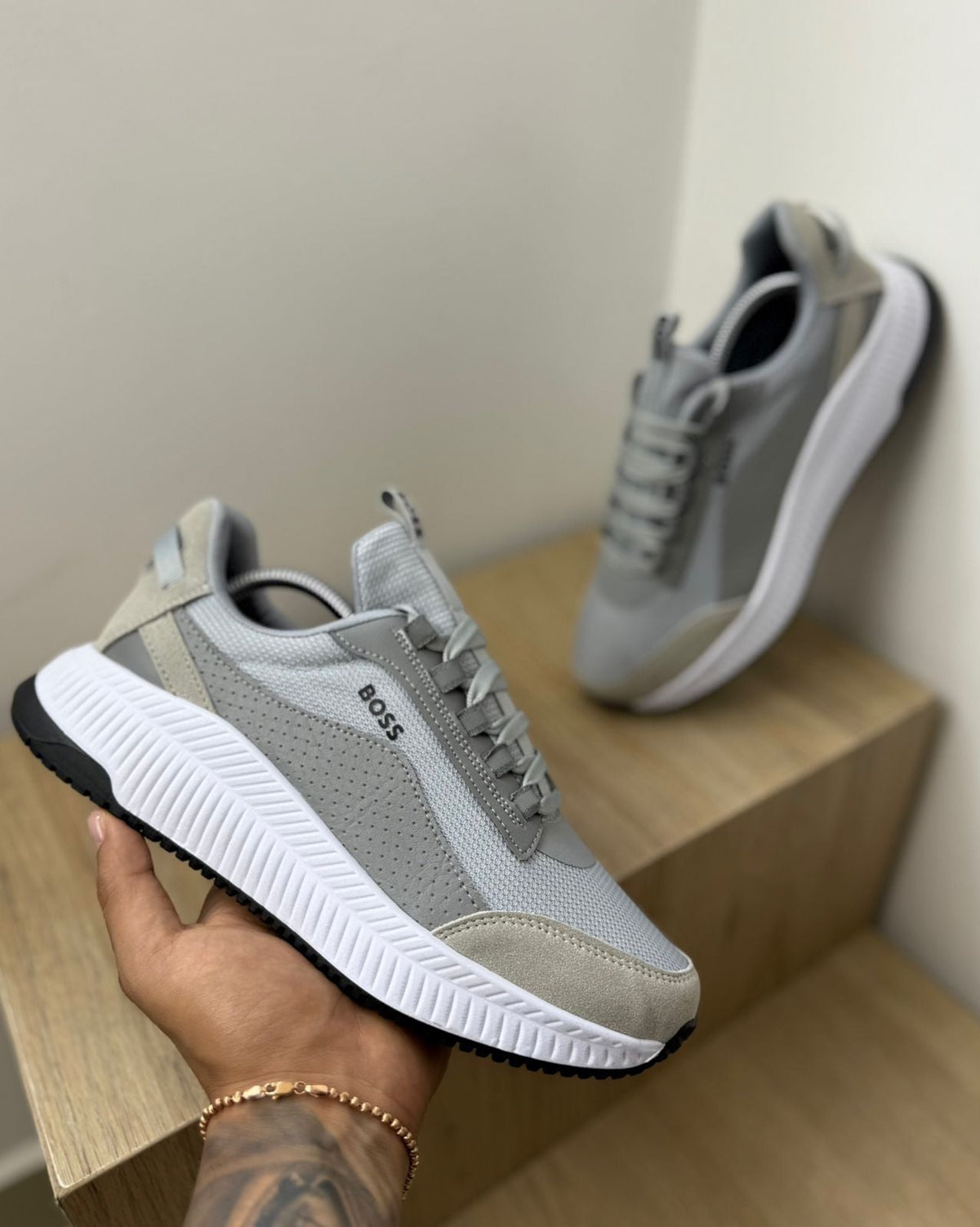 Tenis Hugo Boss para Caballero - Gris Claro